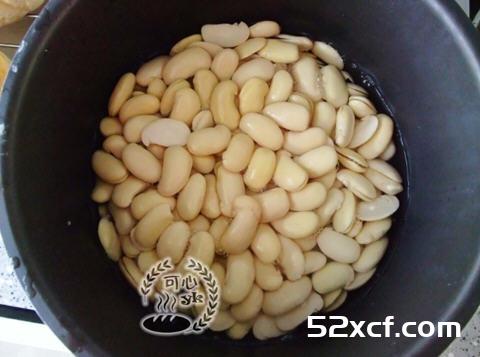 大麦若叶青汁蜜红豆月饼