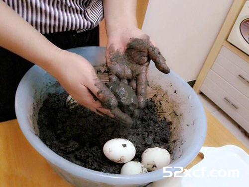 传统土方法自制皮蛋的做法图解(真正的无铅皮蛋)-我爱下厨房