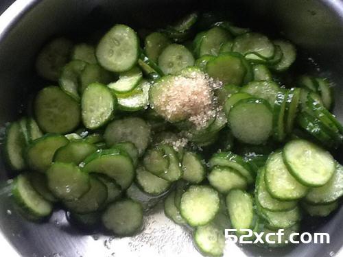 糖醋黄瓜片的做法