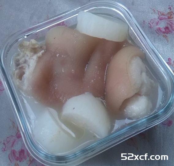 猪手白萝卜汤的做法