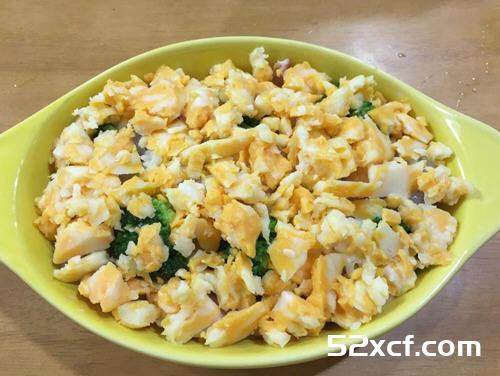 焗烤白酱海鲜饭的做法