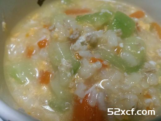 宝宝丝瓜滑蛋粥的做法