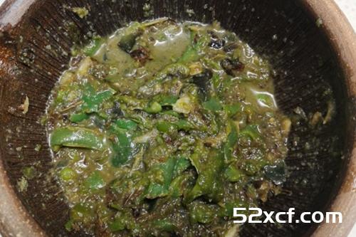 湖南辣椒擂皮蛋的做法