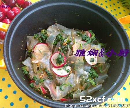 荠菜萝卜拌粉皮的做法