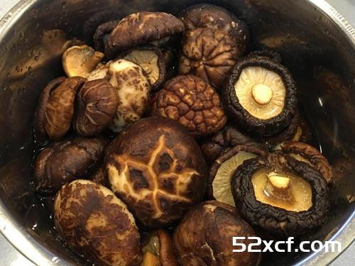阿云师南部粽子的做法