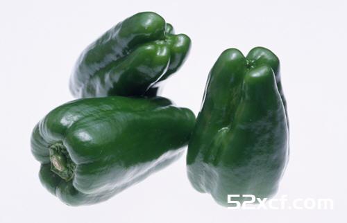 青椒怎么炒不辣？青椒怎么处理炒了才不辣