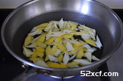 柚子皮糖的制作方法