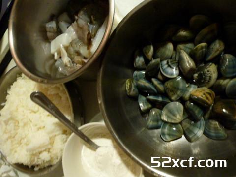 义大利风味的白酱海鲜炖饭