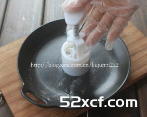 抹茶绿豆冰皮月饼的做法