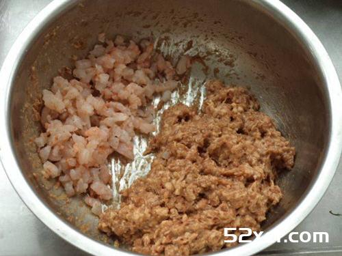 韭菜猪肉三鲜馅饺子的做法