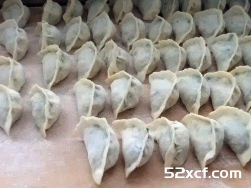 韭菜猪肉三鲜馅饺子的做法