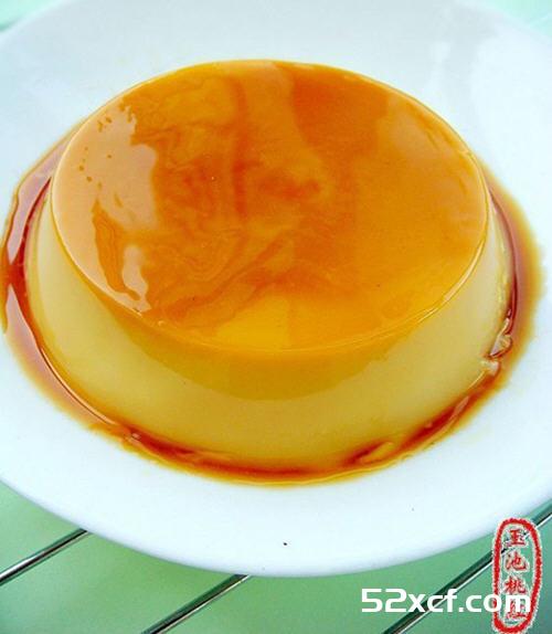 免烤箱的焦糖牛奶鸡蛋布丁