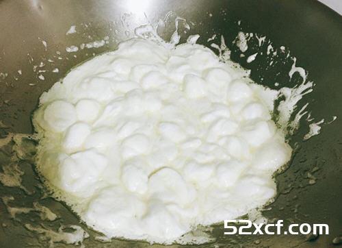 不用烤箱的酒香蔓越莓果饼干
