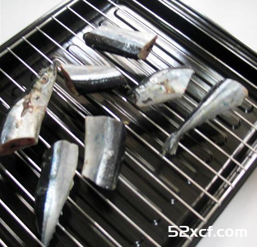 孜然秋刀鱼块烤箱