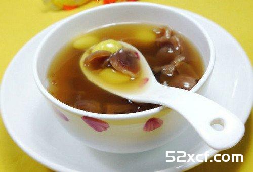 银杏仁桂圆汤的做法