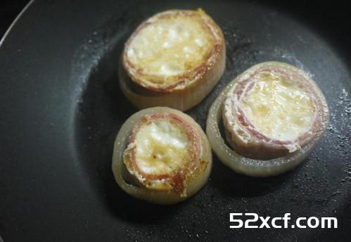 培根洋葱圈蛋的做法