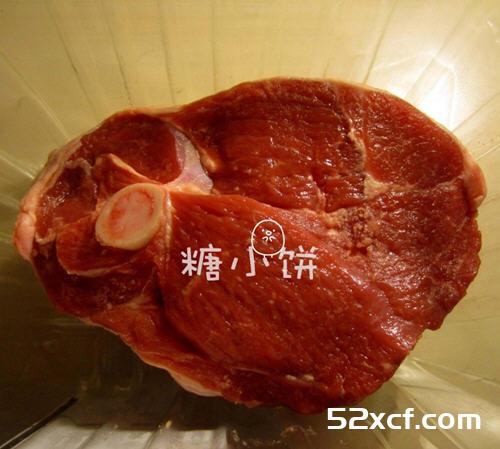 迷迭香烤羊腿的做法