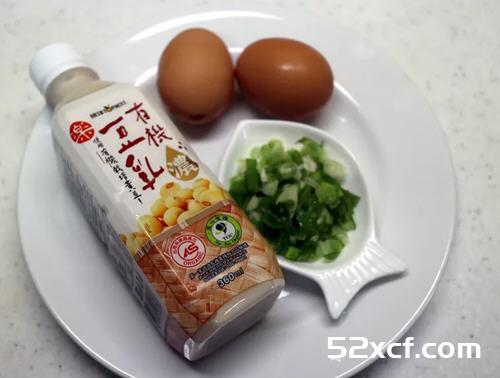 小葱煎鸡蛋豆腐的做法