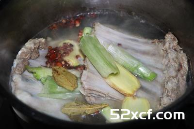 烤箱烤羊排的简单做法