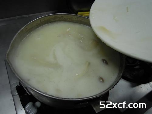 马铃薯鲑鱼浓汤的做法
