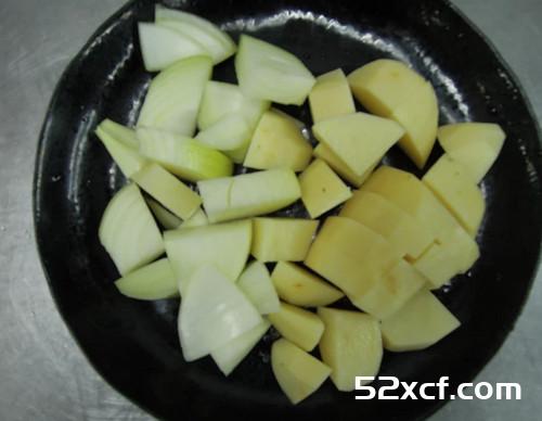 马铃薯鲑鱼浓汤的做法