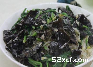菠菜木耳拌豆芽的做法
