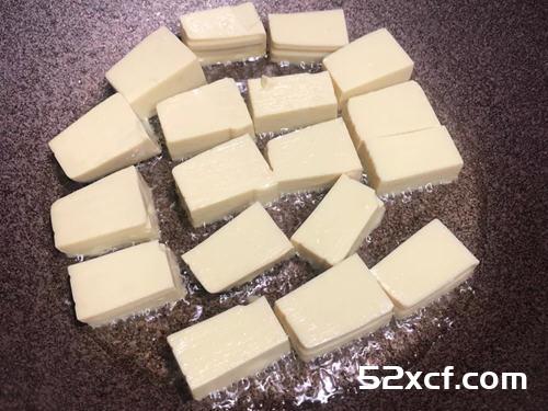 小葱煎豆腐的家常做法