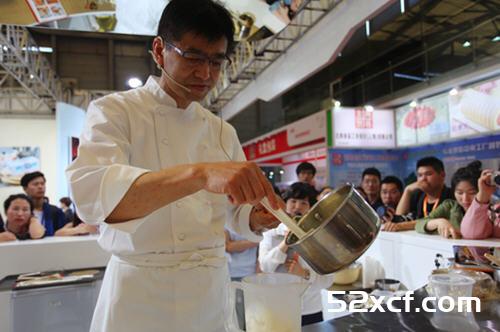 日本西点大师揭秘法国蕾亚芝士好吃的秘诀