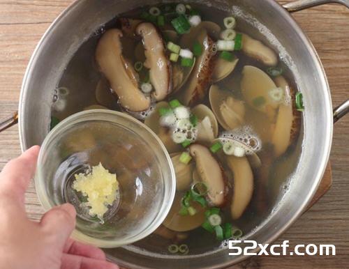 韩式蛤蛎汤面的做法