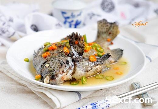 自动烹饪锅做白汁石斑鱼的方法