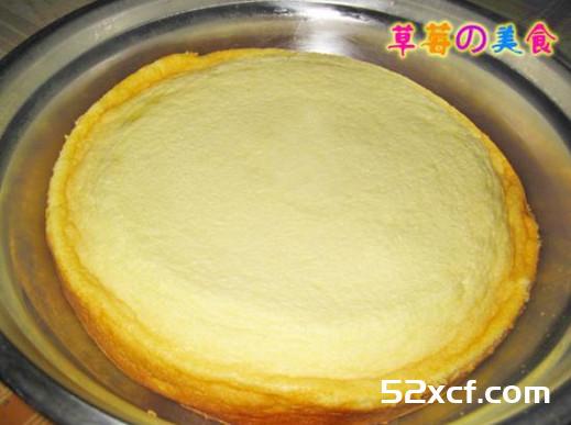 怎样用电饭煲做松软可口蛋糕图解