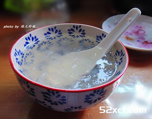 冰糖炖燕窝的做法