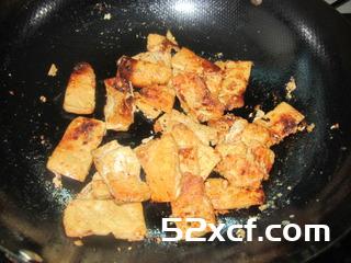 锅贴豆腐的做法