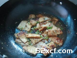 锅贴豆腐的做法