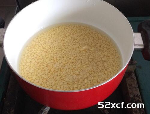 芋泥绿豆糕月饼的做法