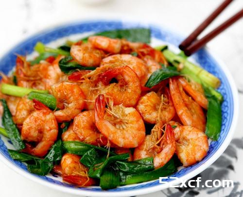 鲜虾炒韭菜的做法