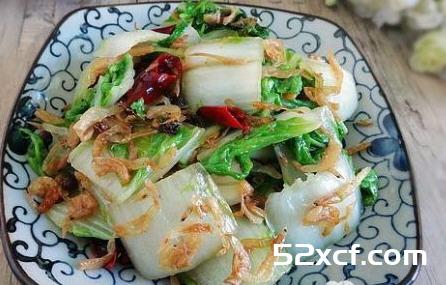 野生虾皮炒白菜的做法
