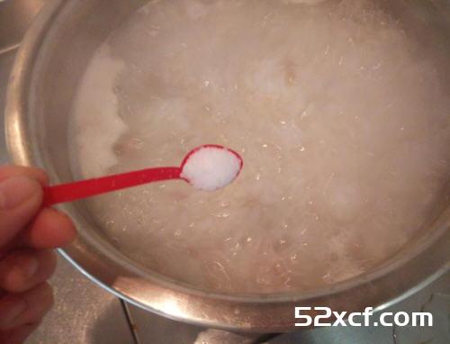 葱花肉末粥的做法