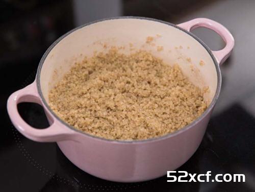 藜麦素汉堡排的做法