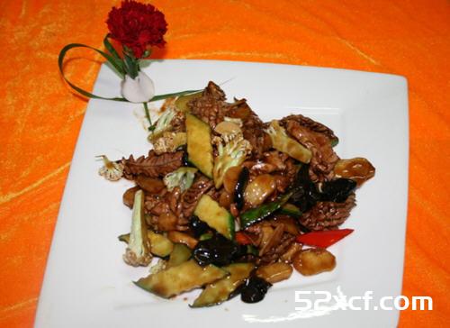 炒腰花要事先焯水吗？炒腰花前需要先除水吗？