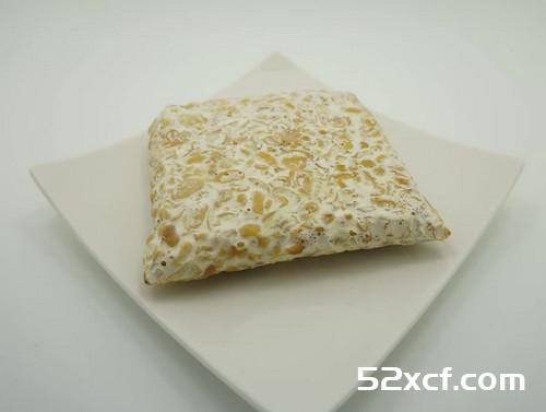 芒果天贝饮果汁的做法