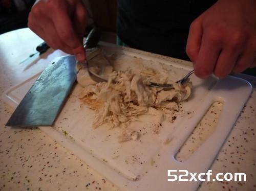 墨西哥巧克力鸡肉饼的做法
