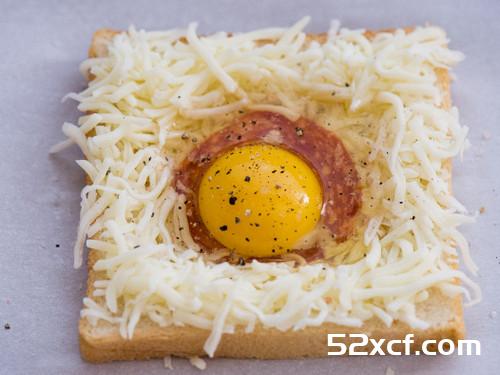 公鸡太太焗蛋三明治(Croque Mandam)