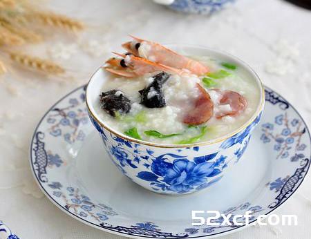 腊味海鲜粥的做法