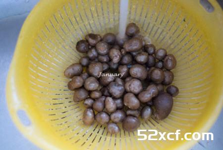 山药豆骨头汤的做法