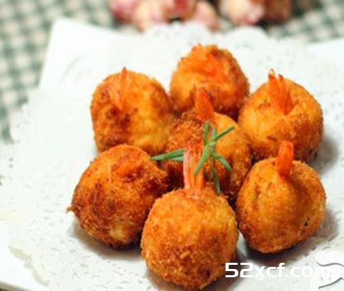 土豆虾肉球的做法