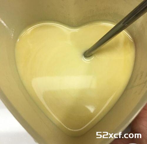 棒棒糖优格乳清松饼球的做法