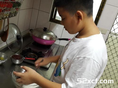 红豆紫米锅饼的做法