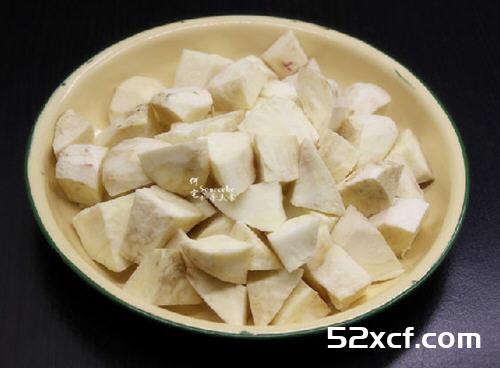 糖醋白薯的做法