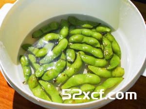 奶油玉米毛豆手捏饭团的做法